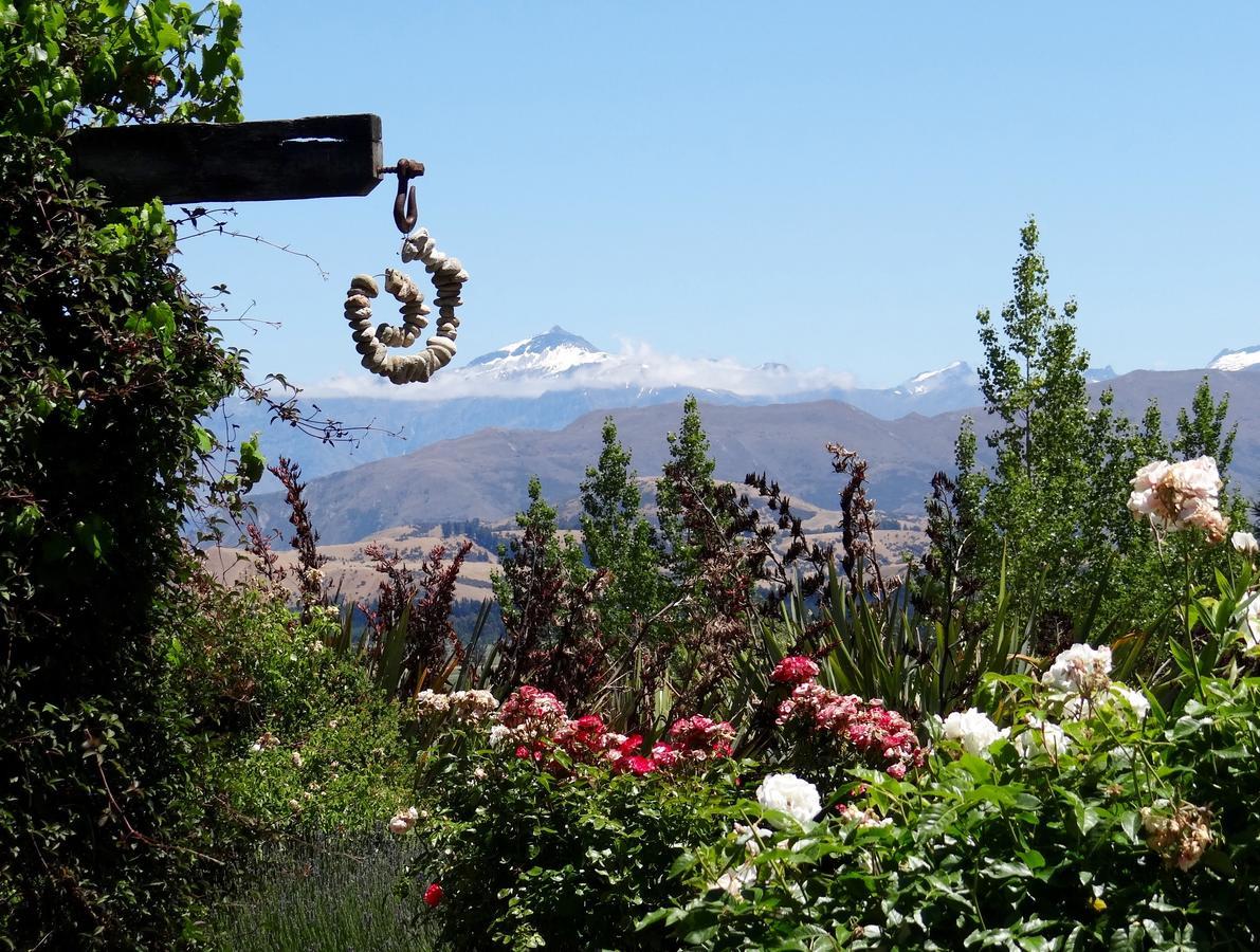 Mitchella Farm Apartment Wanaka Exterior photo